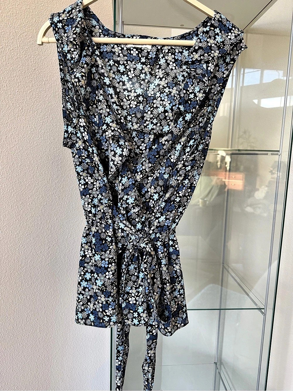 Max Studio Floral Ruffle Wrap Top